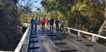 Prefeitura entrega duas pontes para comunidade do Ivo em Rosário Oeste