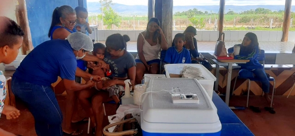 Prefeitura de Rosário Oeste leva atendimento médico e vacinação para a comunidade Jatobá, no Distrito de Bauxi