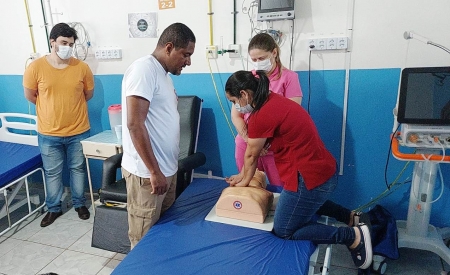 Equipe do Hospital Amparo recebe capacitação sobre reanimação cardiorrespiratória e sistematização do atendimento de risco